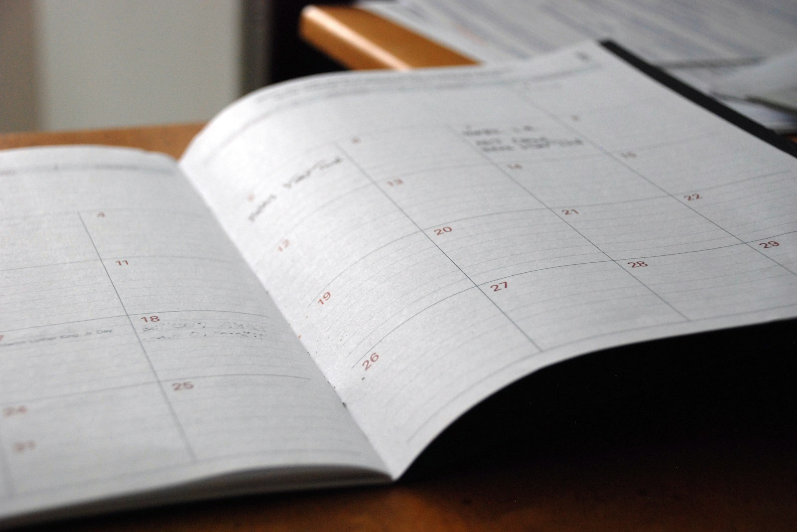 50/50 custody schedules, shown on a calendar