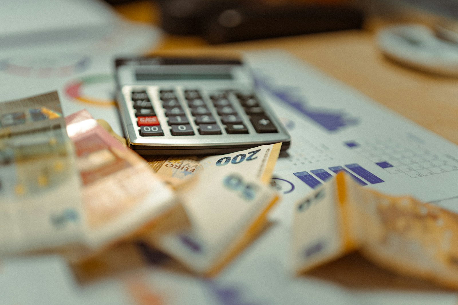 How to split costs fairly with a co-parent